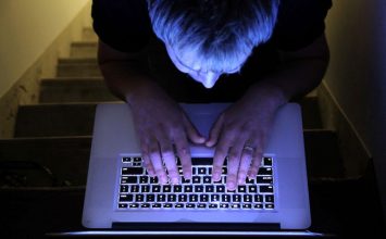 Hati-hati, Ketagihan Nonton Bokep Bisa Bikin Otak Tumpul Loh!