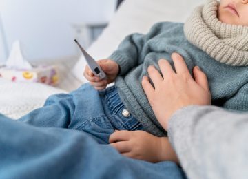 Kenapa Bayi Tidak Boleh Diberi Madu?