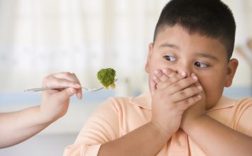 Tips Mengatasi Anak Picky Eater