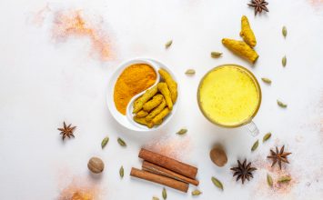 4 Manfaat Golden Milk, yang Seemas Namanya