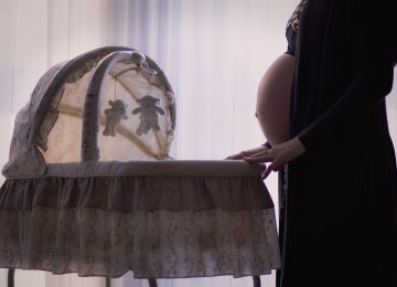 Benarkah Perlengketan Rahim Menyebabkan Perempuan Sulit Hamil?