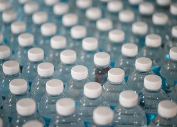 Amankah Kemasan Botol Plastik Digunakan Berulang?
