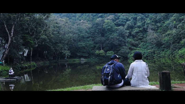 Tempat wisata Telaga Warna di Puncak Bogor
