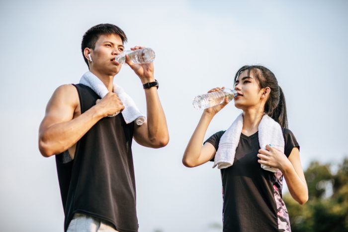 Aktifitas yang tinggi membutuhkan asupan air yang lebih banyak