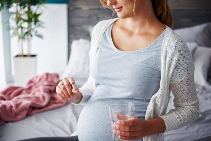 vitamni dan mineral esensial ibu hamil