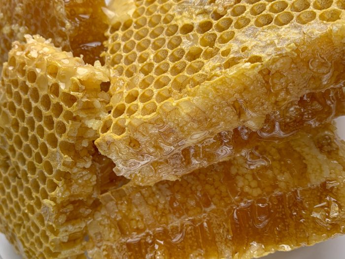 ragam manfaat honey comb