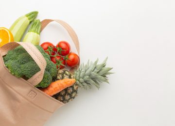 Trik Hilangkan Residu Pestisida pada Sayur dan Buah