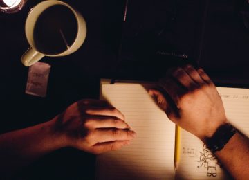 Writing Therapy, Hadapi Trauma Lewat Rangkaian Kata