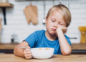 Kenali Penyebab dan Atasi Masalah Anak Picky Eater