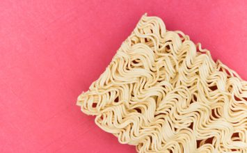 Ini Dia Keunggulan Mi Dibuat Cara Goreng dan Oven