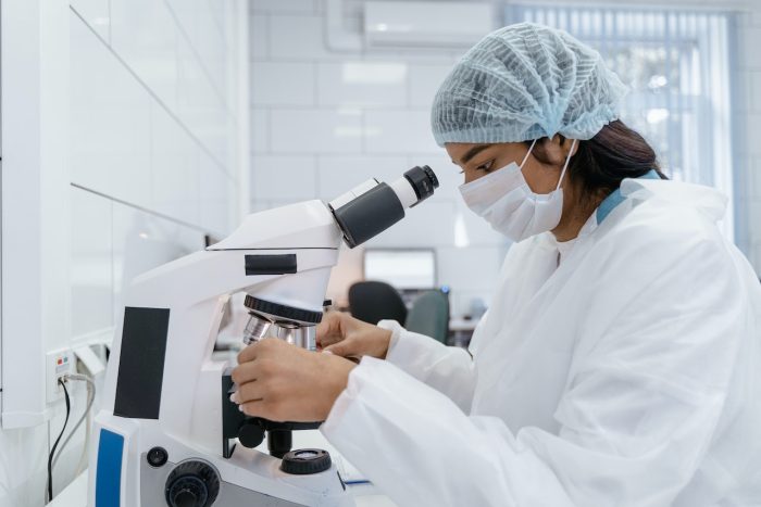 injeksi bakteri Wolbachia pada nyamuk DBD