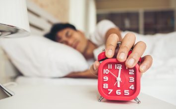 Mengapa Sebaiknya Tidak Tidur Lagi Setelah Subuh?