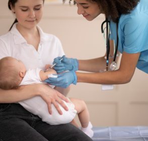 Mengenal Pneumococcal Conjugate Vaccine (PCV) untuk Anak