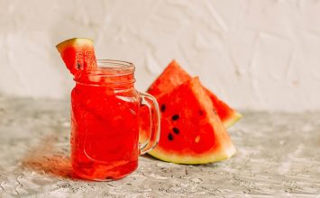 Cuaca Panas, Jaga Hidrasi dengan Minuman Buah Ini