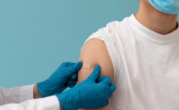 Dosis dan Efek Samping Vaksinasi Mpox (Cacar Monyet)