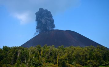Cagar Alam Krakatau Sebagai Destinasi Pilihan Wisata
